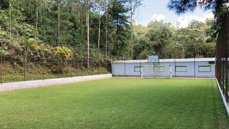 Quadra poliesportiva