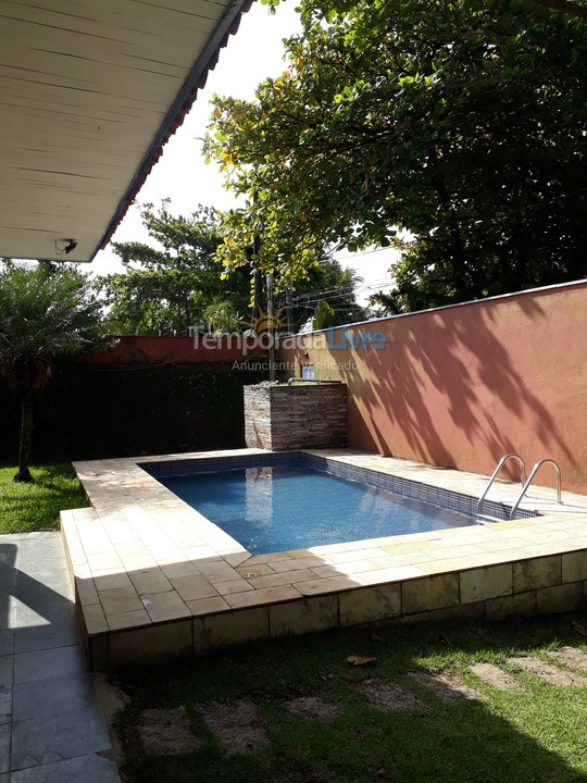 House for vacation rental in Guarujá (Jardim Virgínia)