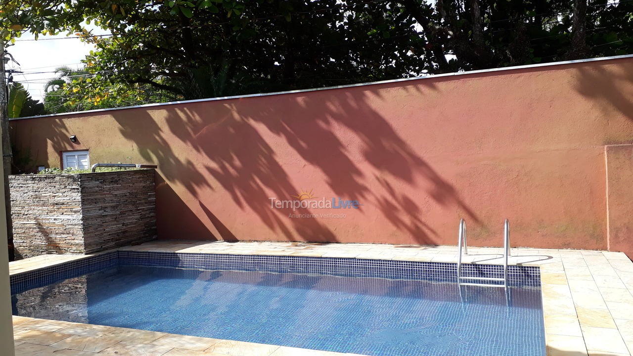 House for vacation rental in Guarujá (Jardim Virgínia)