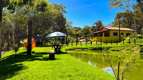 Lindo sítio, casa, piscina, fogão a lenha, lazer rural