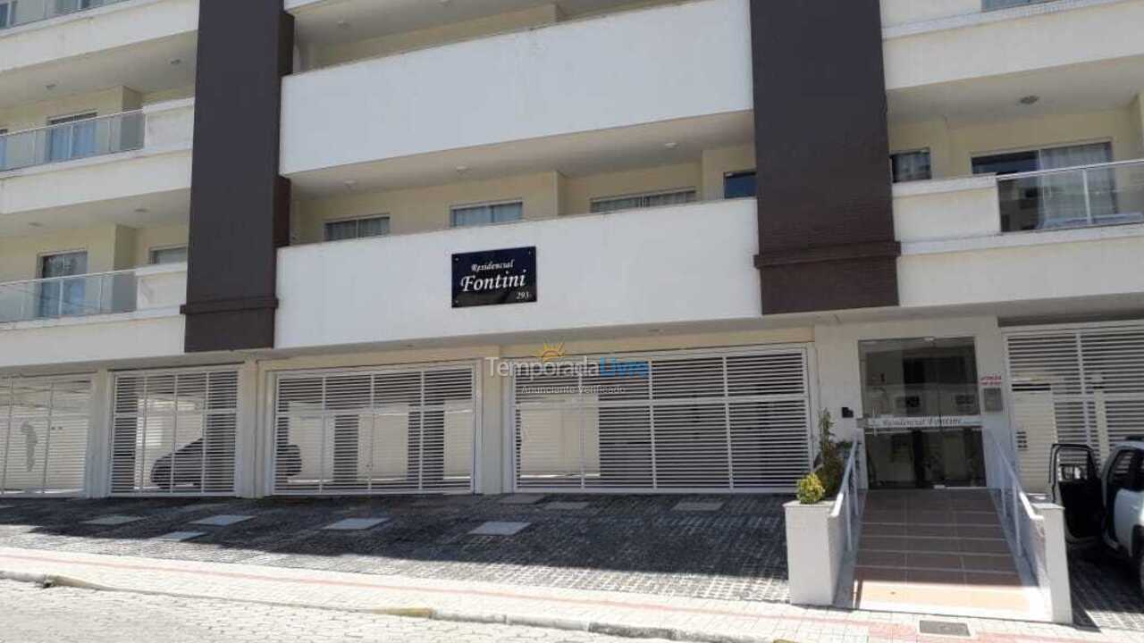 Apartment for vacation rental in Bombinhas (Praia de Bombas)