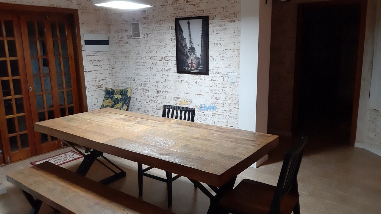 Casa para aluguel de temporada em Monte Verde (Camanducaia)