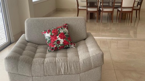 ATÉ 25 PESSOAS - VÁ A PÉ À PRAIA! - MANSÃO PERTINHO MAR