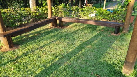 Segundo quiosque em grama