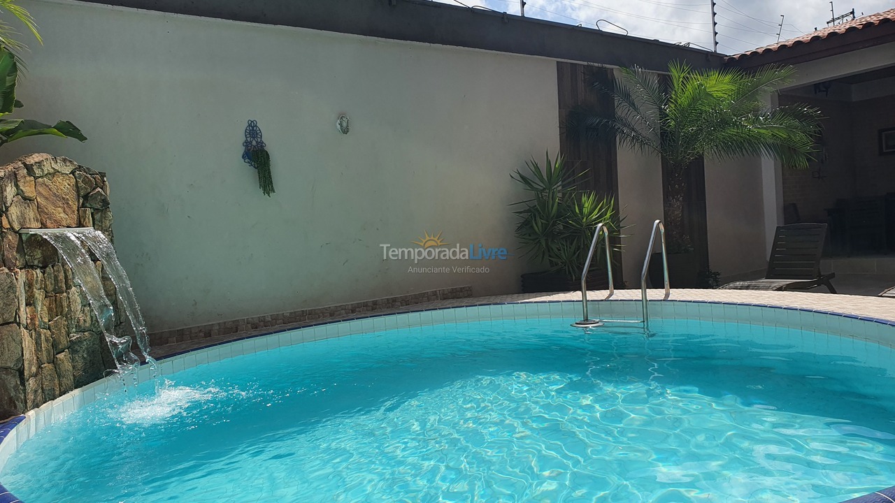 Casa para aluguel de temporada em Guarujá (Enseada)