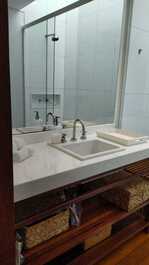 CASA FRENTE AO MAR NA PRAIA DA BALEIA