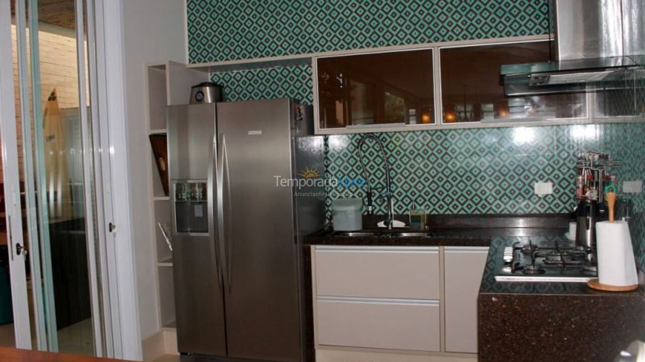 Casa para aluguel de temporada em São Sebastião (Maresias)