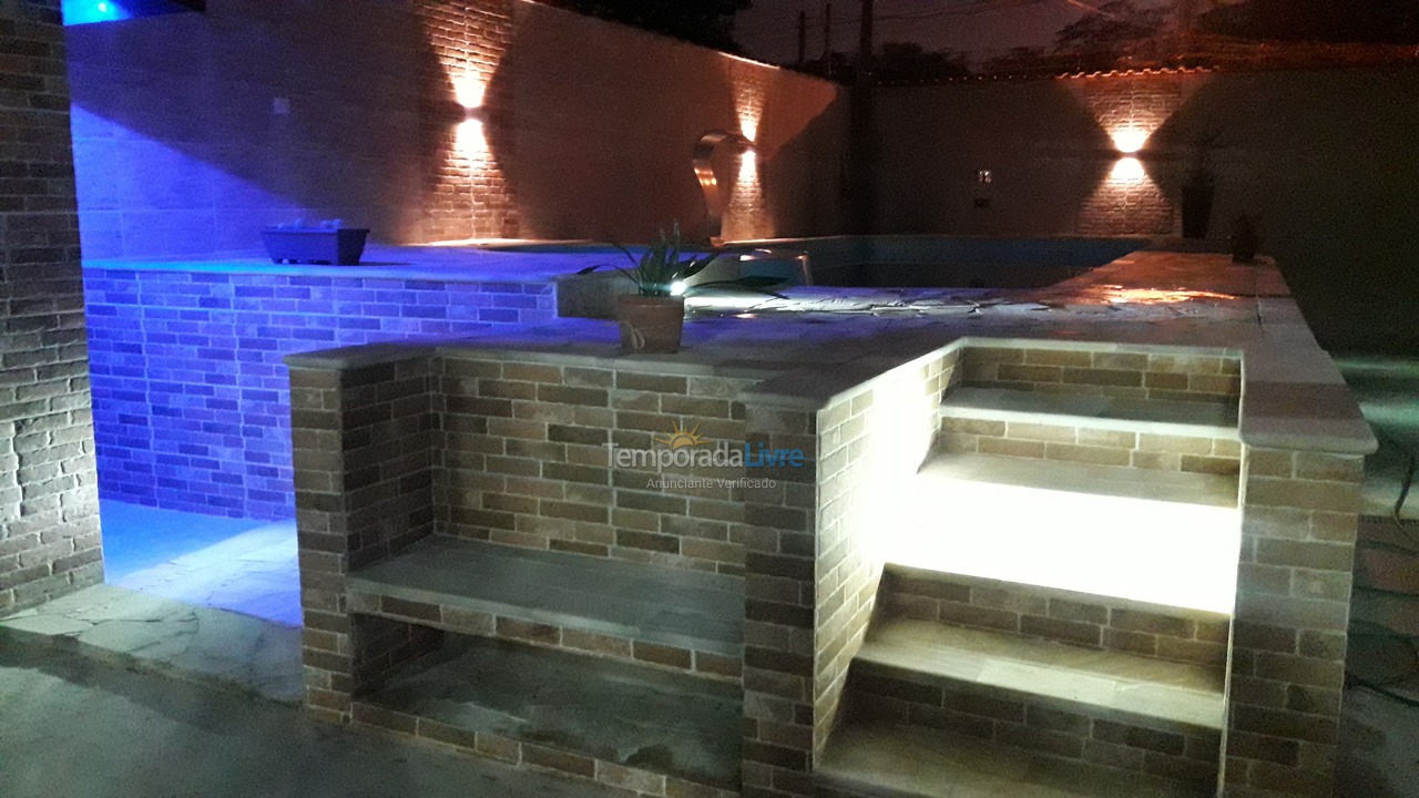 Casa para aluguel de temporada em Itanhaém (Nova Itanhaem)