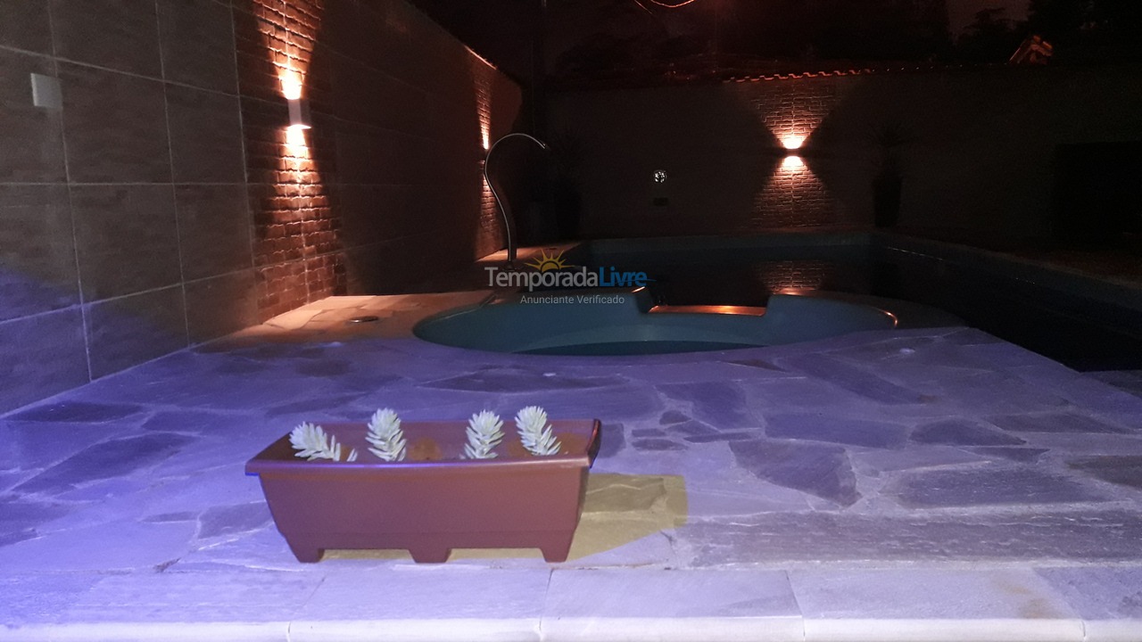 Casa para aluguel de temporada em Itanhaém (Nova Itanhaem)