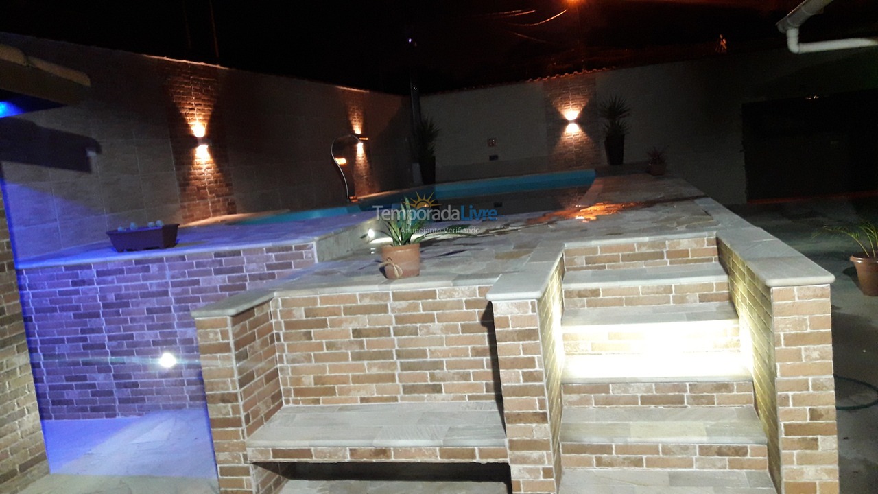 Casa para aluguel de temporada em Itanhaém (Nova Itanhaem)