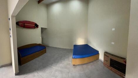 Casa para alquilar en Caraguatatuba - Porto Novo