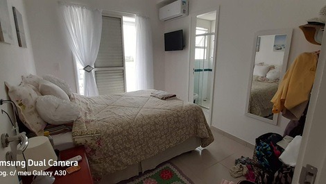 Apartamento de alto estándar frente al mar...