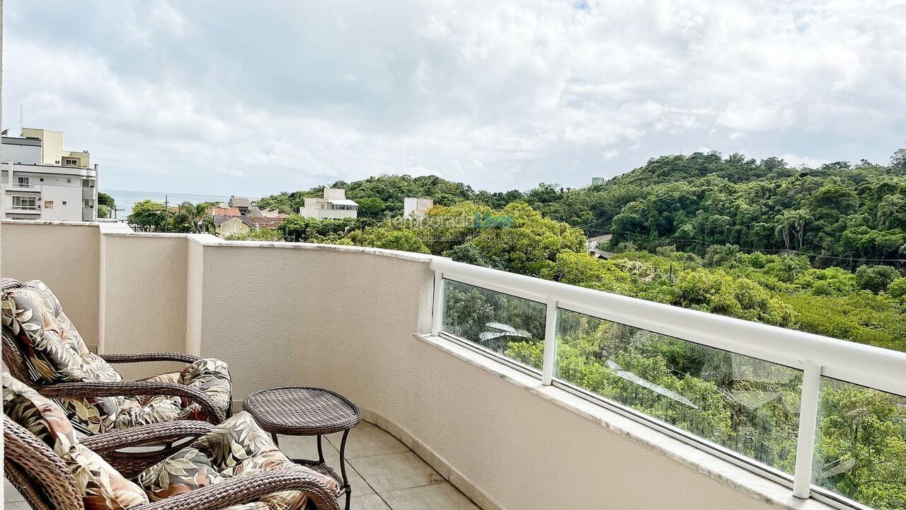 Apartment for vacation rental in Bombinhas (Praia de Bombas)