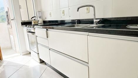 PENTHOUSE WITH SEA VIEW 3 BEDROOMS