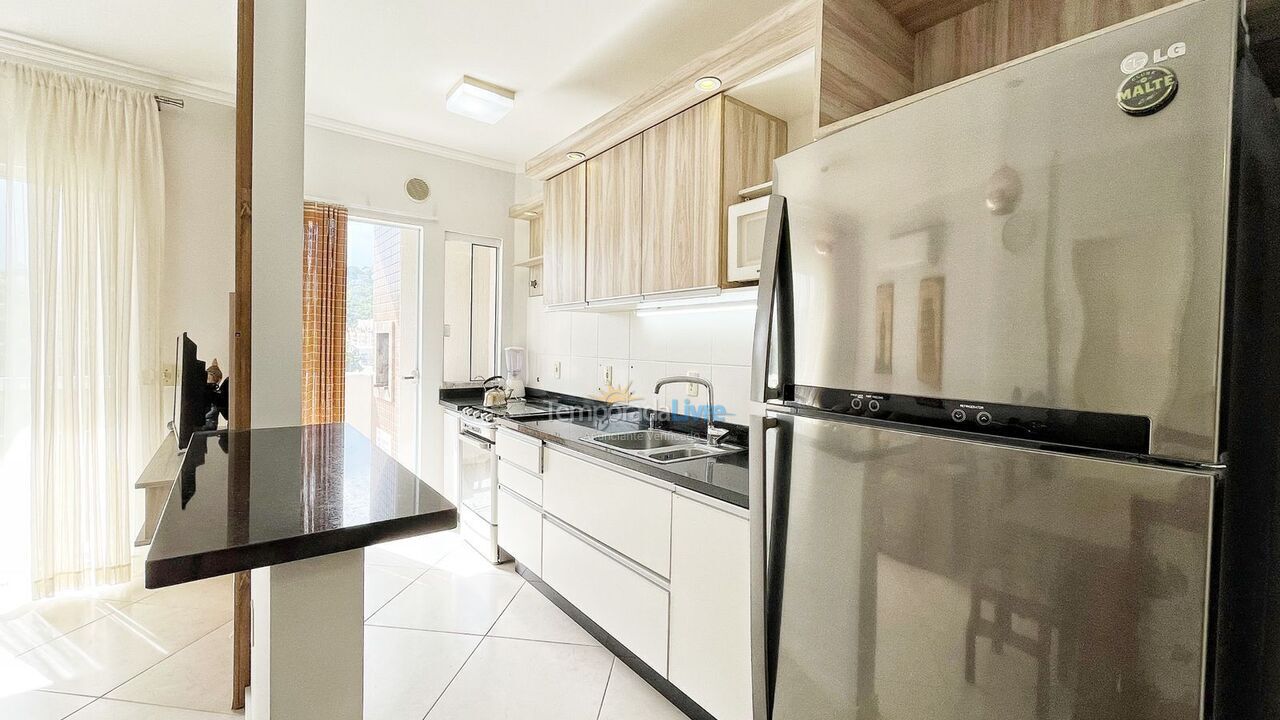 Apartment for vacation rental in Bombinhas (Praia de Bombas)