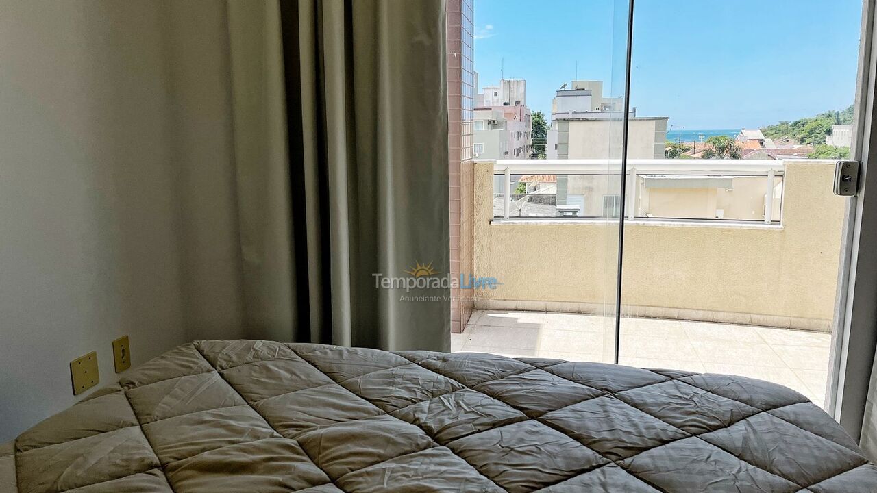 Apartment for vacation rental in Bombinhas (Praia de Bombas)