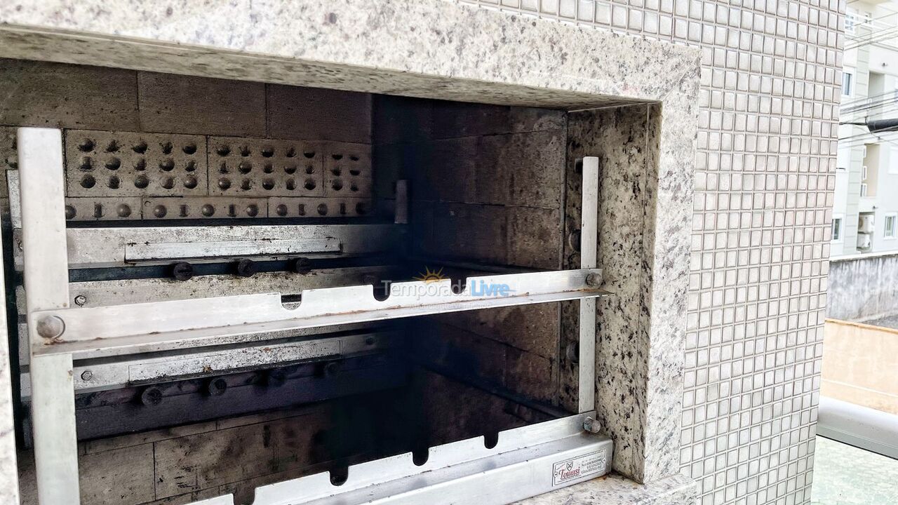 Apartment for vacation rental in Bombinhas (Praia de Bombas)