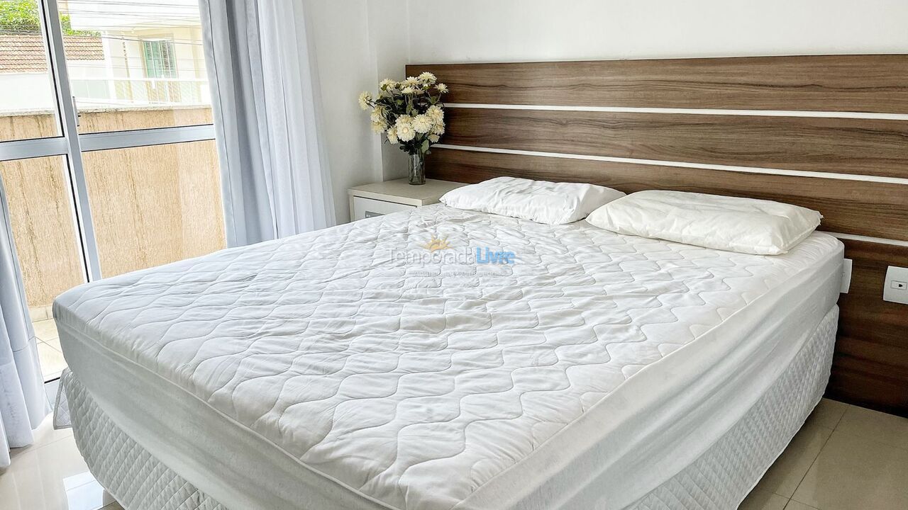 Apartment for vacation rental in Bombinhas (Praia de Bombas)