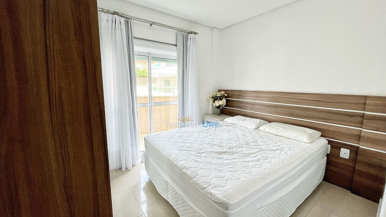 Apartment for vacation rental in Bombinhas (Praia de Bombas)