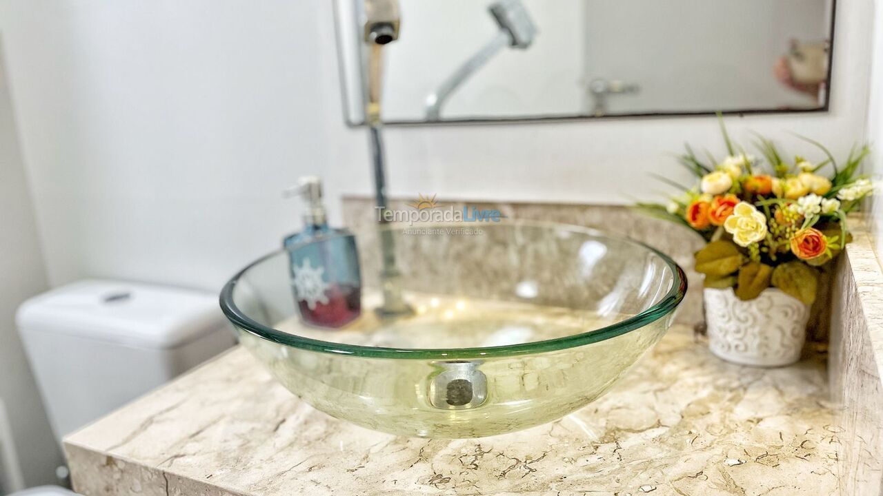 Apartment for vacation rental in Bombinhas (Praia de Bombas)