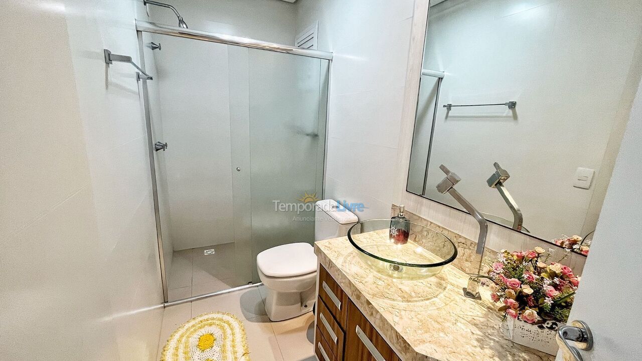 Apartment for vacation rental in Bombinhas (Praia de Bombas)