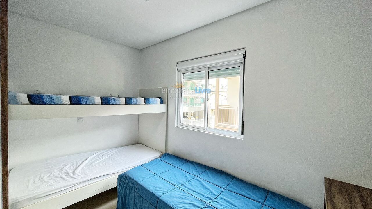 Apartment for vacation rental in Bombinhas (Praia de Bombas)