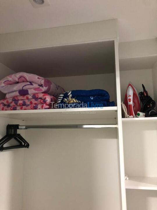 Apartment for vacation rental in Guarujá (Enseada)