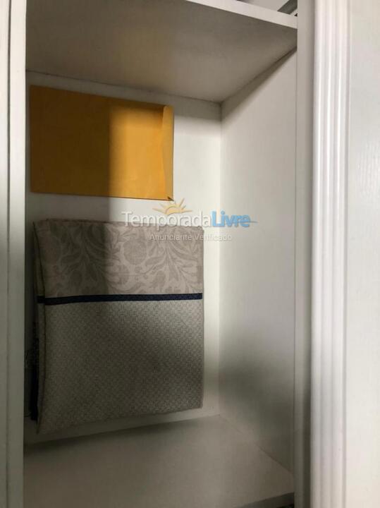 Apartment for vacation rental in Guarujá (Enseada)