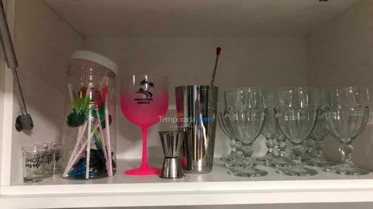 Apartment for vacation rental in Guarujá (Enseada)