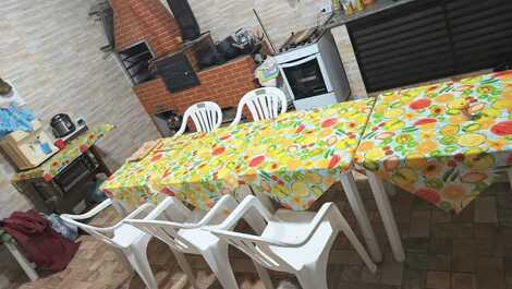 Cozy house with pool in Boracéia - North Coast of SP