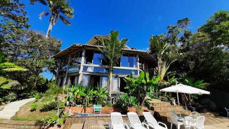 Casa con espectaculares vistas al mar, 5 suites!