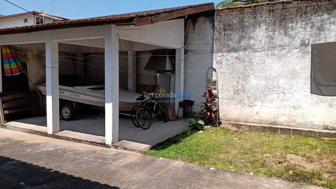 Casa para alquiler de vacaciones em Caraguatatuba (Massaguaçu)