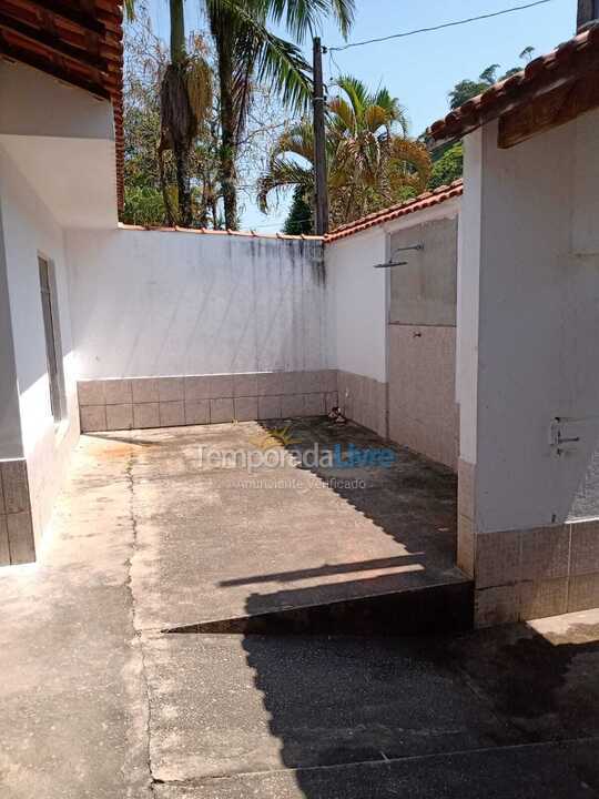 Casa para alquiler de vacaciones em Caraguatatuba (Massaguaçu)