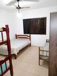 Suíte do andar de baixo.