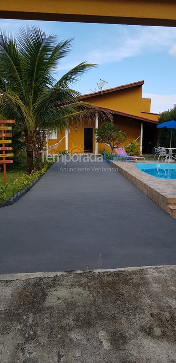 Casa para alquiler de vacaciones em Caraguatatuba (Massaguaçu)