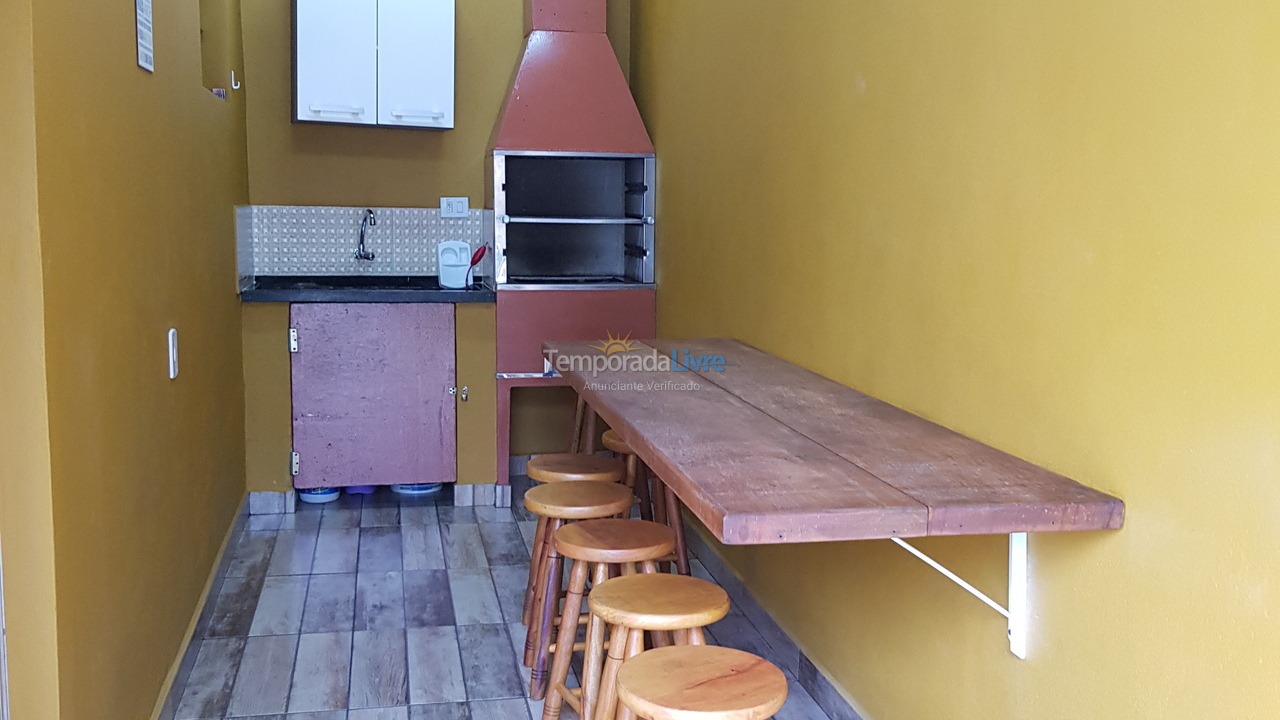 Casa para alquiler de vacaciones em Caraguatatuba (Massaguaçu)