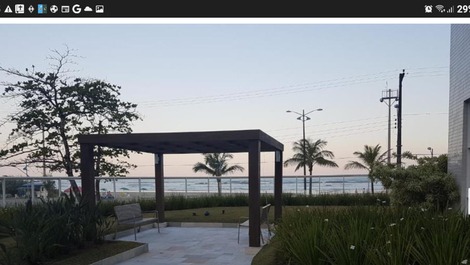Apartamento alto padrão frente mar...