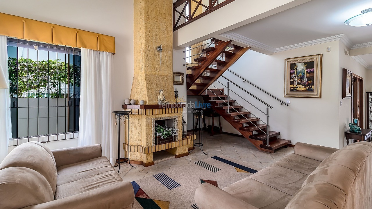 Casa para alquiler de vacaciones em Florianopolis (Jurerê Internacional)