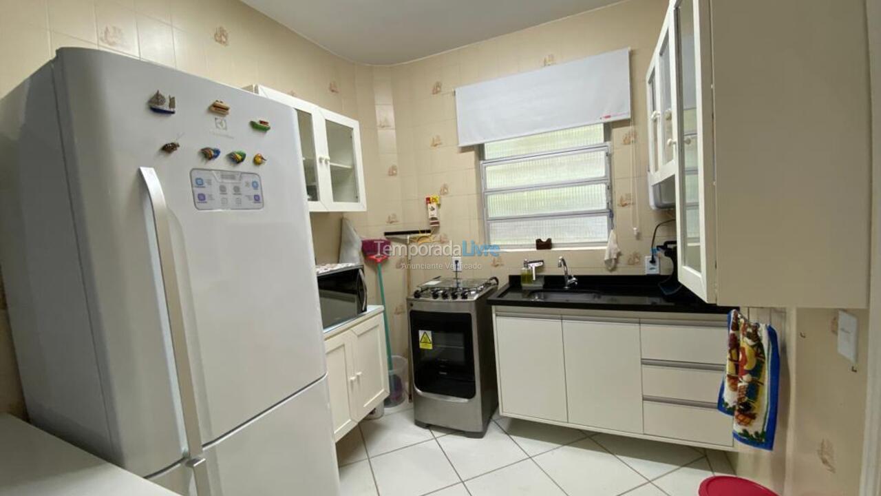 Apartment for vacation rental in Ubatuba (Praia das Toninhas)