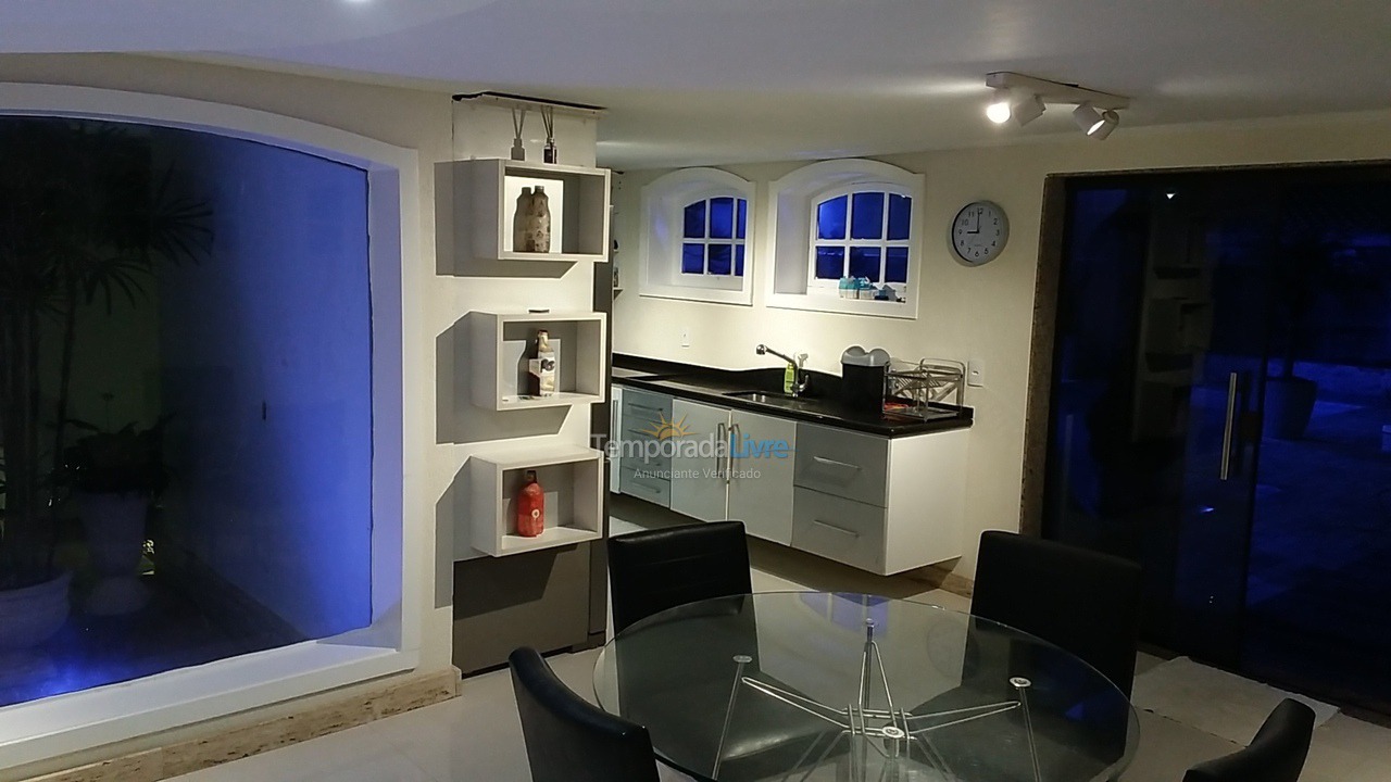 Casa para aluguel de temporada em Cabo Frio (Peró)
