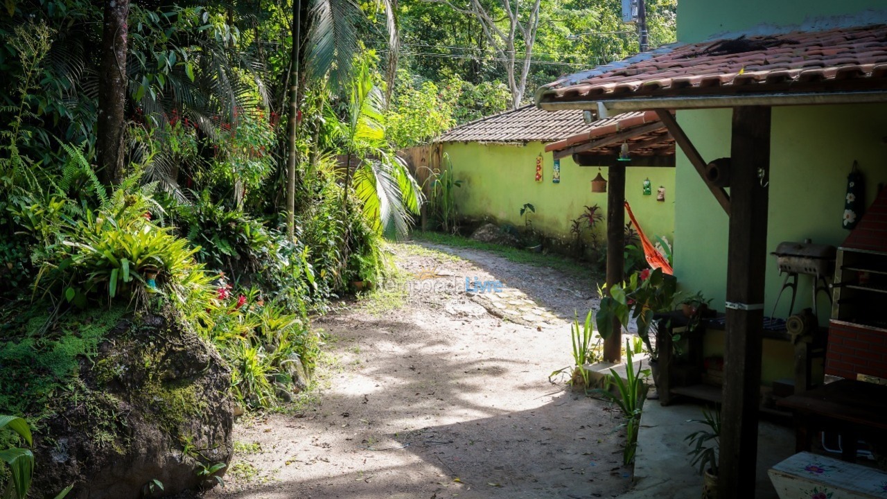 Casa para aluguel de temporada em Resende (Serrinha do Alambari)