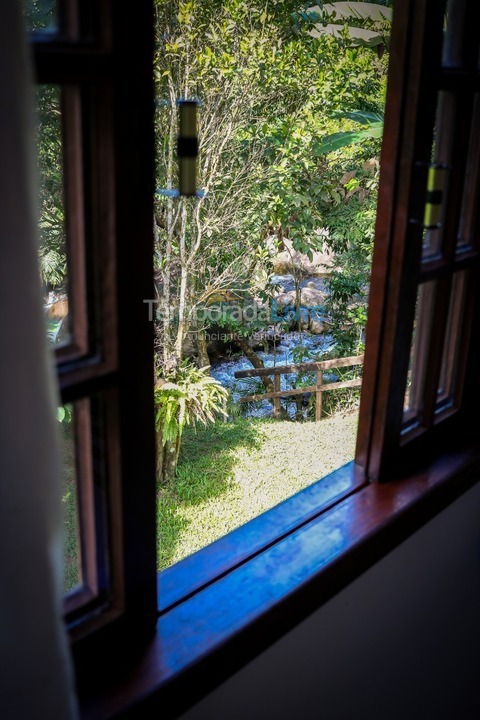 Casa para aluguel de temporada em Resende (Serrinha do Alambari)