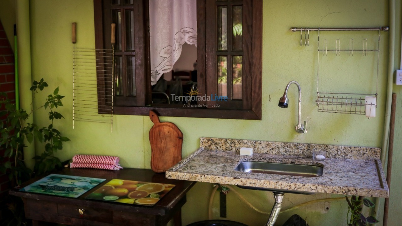 Casa para aluguel de temporada em Resende (Serrinha do Alambari)