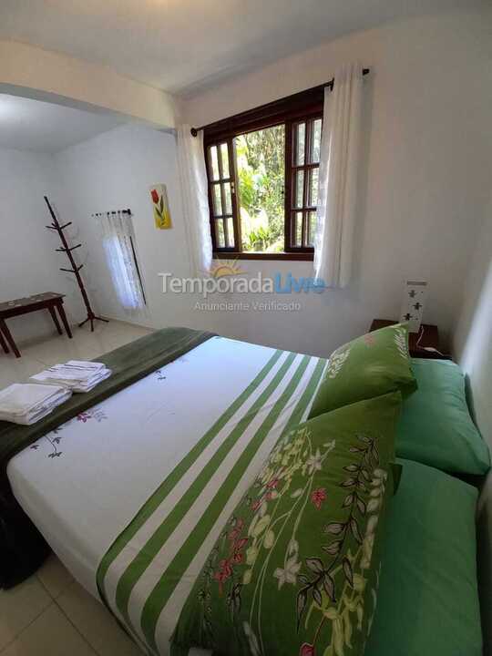 Casa para aluguel de temporada em Resende (Serrinha do Alambari)