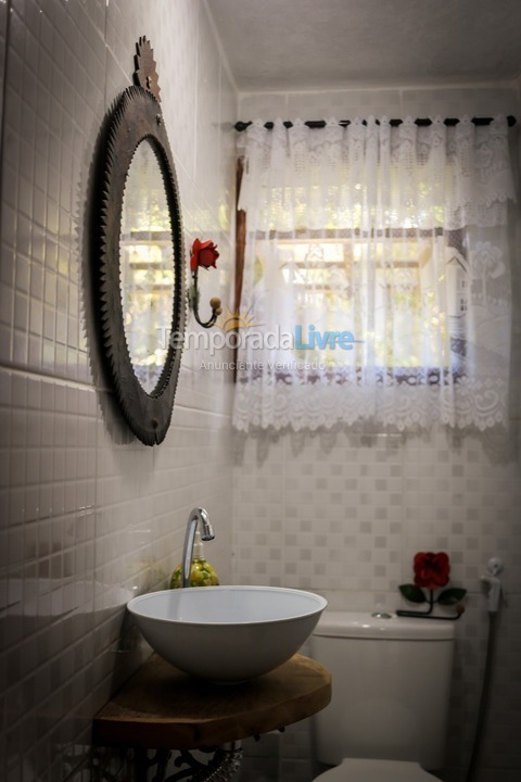 Casa para aluguel de temporada em Resende (Serrinha do Alambari)