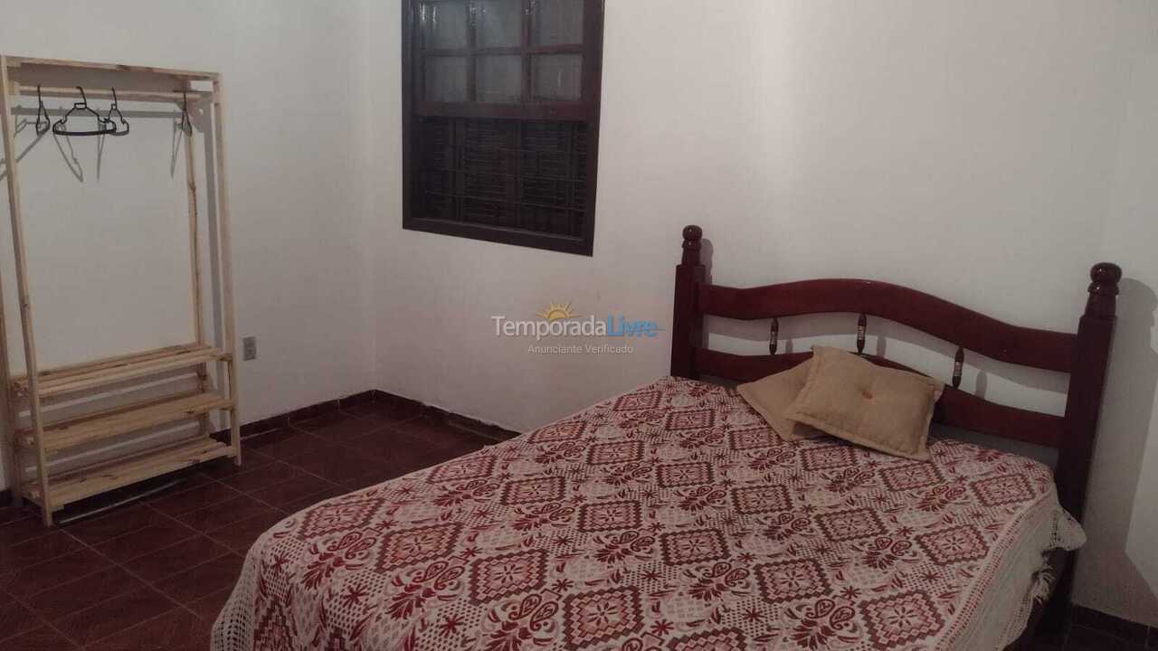 Casa para aluguel de temporada em Santo Antônio do Pinhal (Santo Antonio do Pinhal)