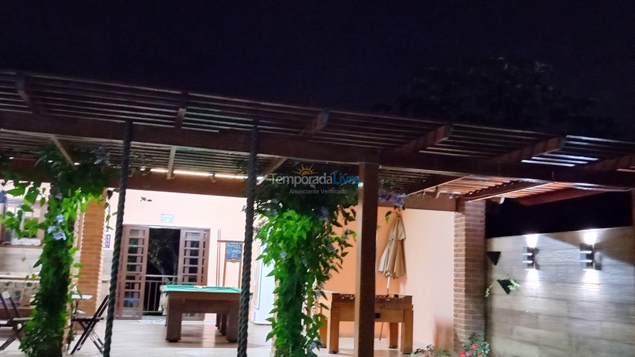 Granja para alquiler de vacaciones em Guararema (Parque Agrinco)