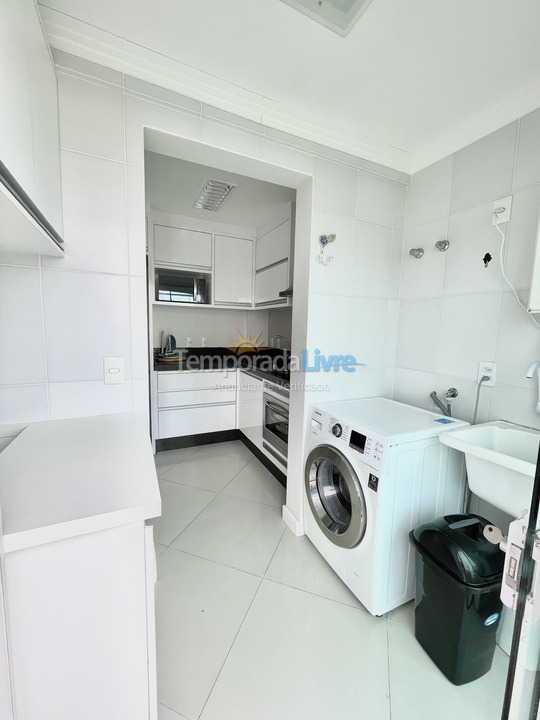 Apartamento para alquiler de vacaciones em Bombinhas (Praia de Bombas)