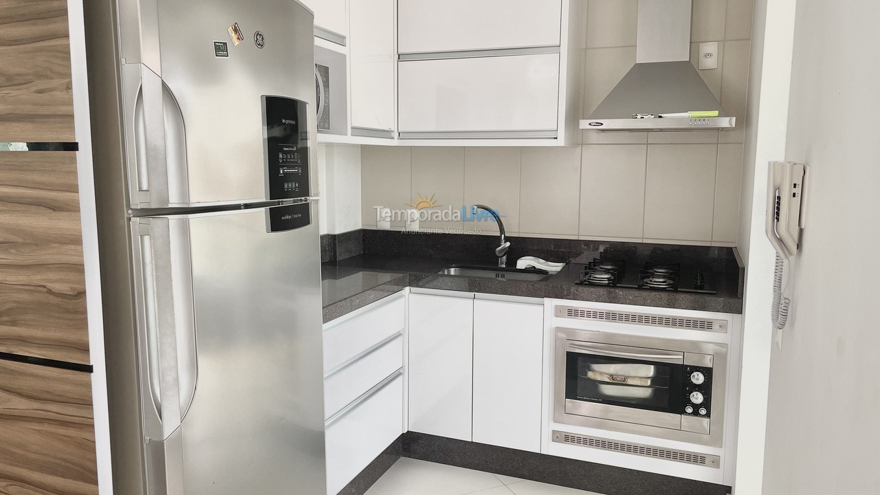 Apartamento para alquiler de vacaciones em Bombinhas (Praia de Bombas)