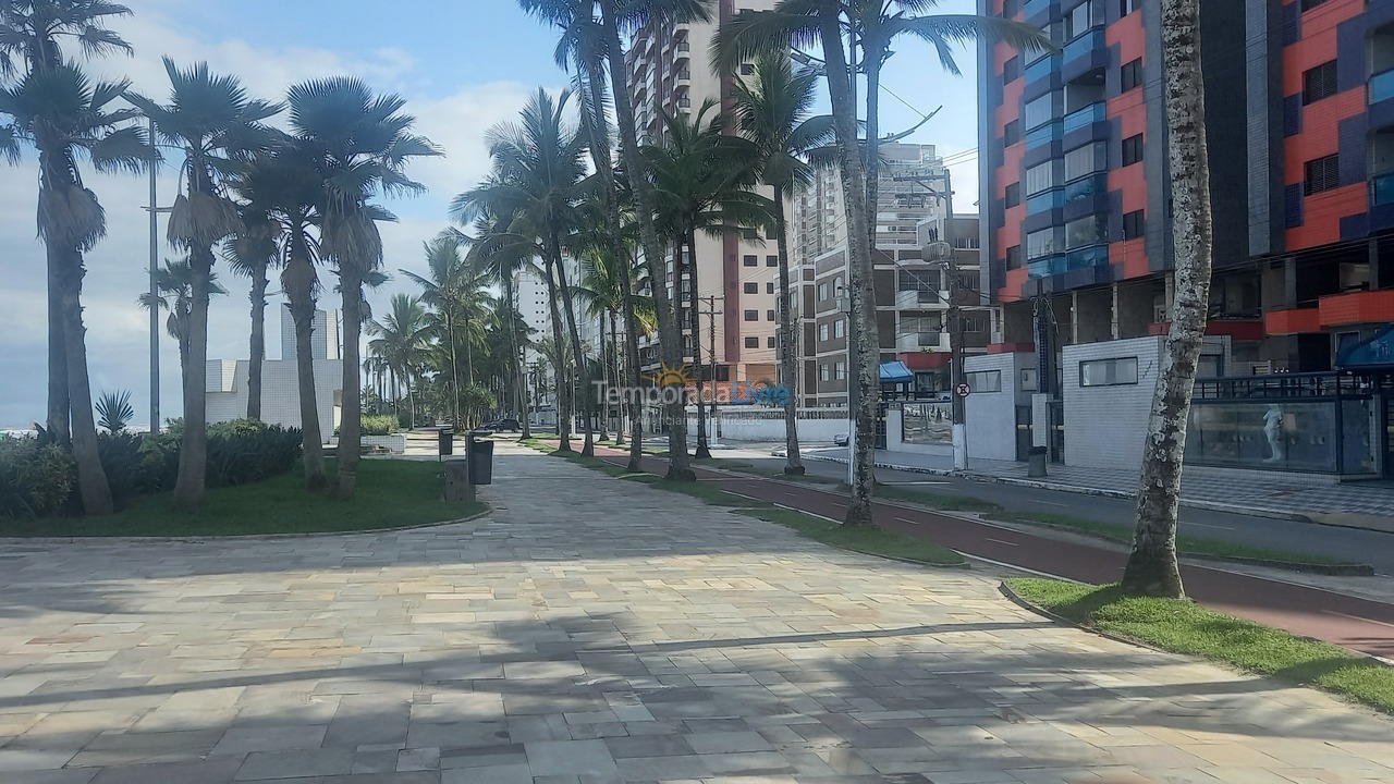 Apartamento para aluguel de temporada em Praia Grande (Praia do Caiçara)